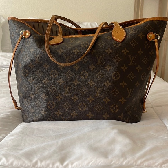 Louis Vuitton Neverfull MM (Medium size tote) - Picture 1 of 6